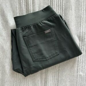 Figs: Bonsai Zamora High Waisted 2.0 Jogger Scrub Pants (Size Large Tall)